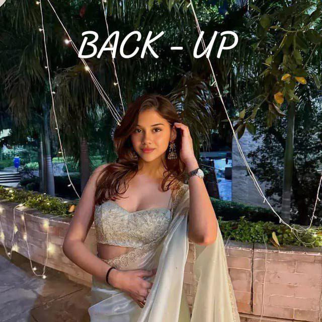 BACK-UP DOUZE STUFF