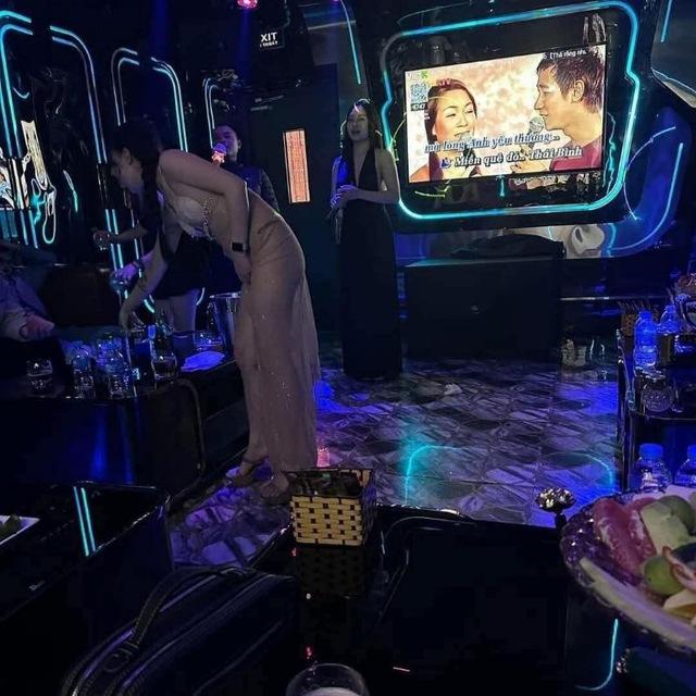 Thích Bar - Nhạc Sưu Tầm
