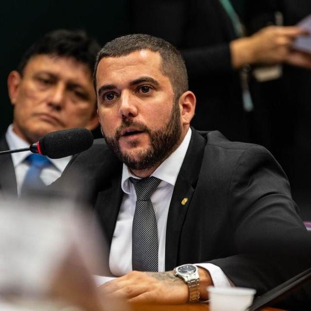 Carlos Jordy