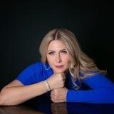Любовь Попова