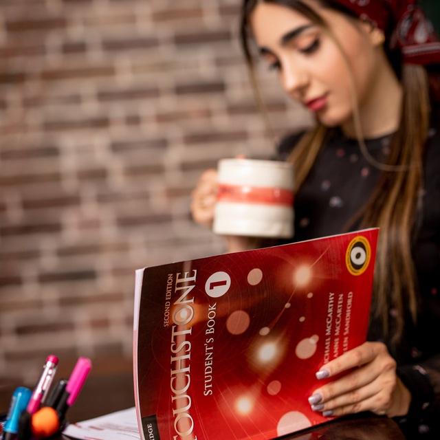 آکادمی زبان بهار