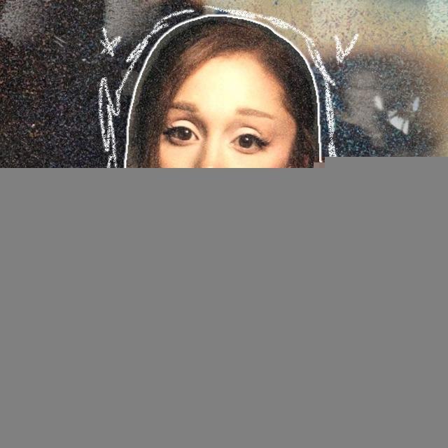 Ariana Grande Updates