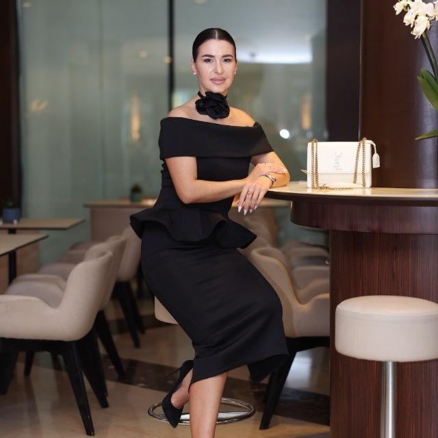 Liliana Zmuncilă Nails