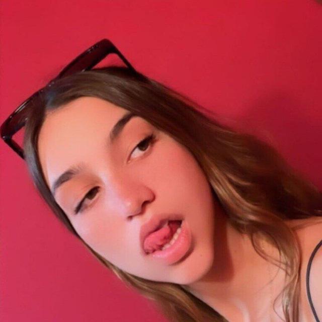 🍒Mikaela Lafuente🍑