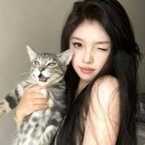【小风号商】出售抖音 快手 小红书 飞机 fb X tk等一手号