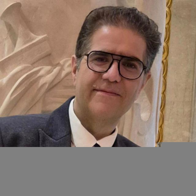 نگاه نو (رضا مقدّم پور)