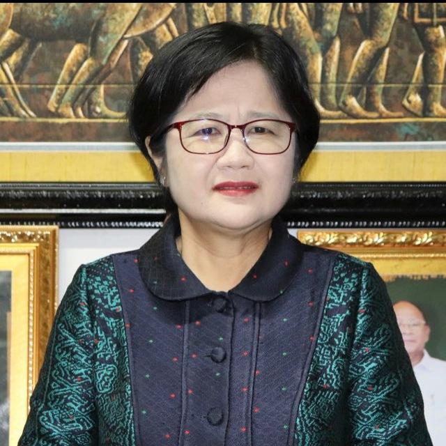 វេជ្ជបណ្ឌិត ឱ វណ្ណឌីន