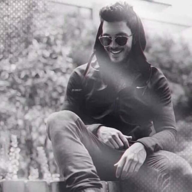 كبرياء رجل ❤️❤️اشعار وحكم (؟؟)&ستوريات