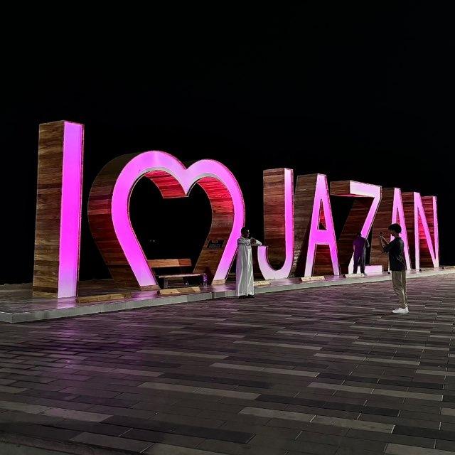 𝑩𝑰𝑵 𝑨𝑯𝑴𝑬𝑫 ♡