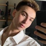 Niki M