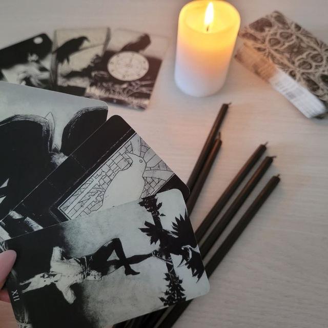 Victoria Tarot