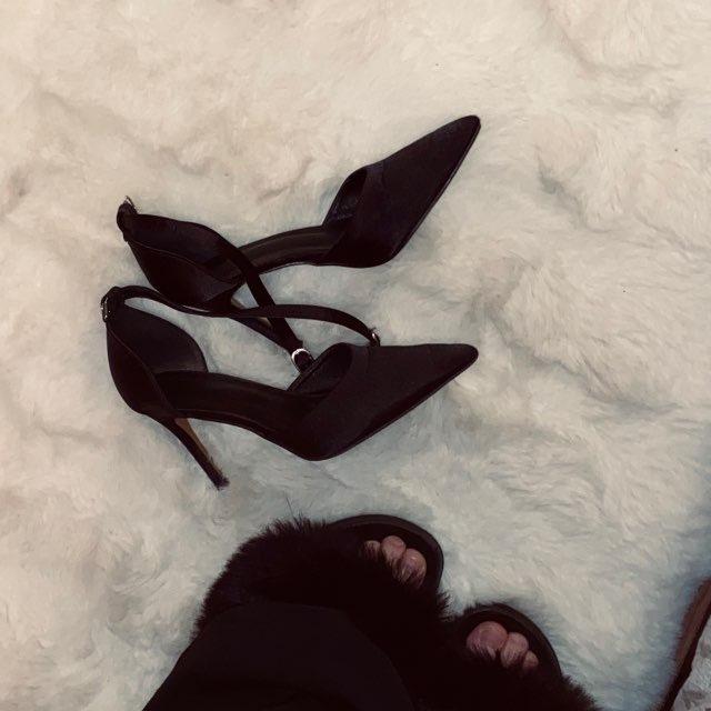 𝐷𝑎𝑟𝑘 𝑅𝑜𝑠𝑒