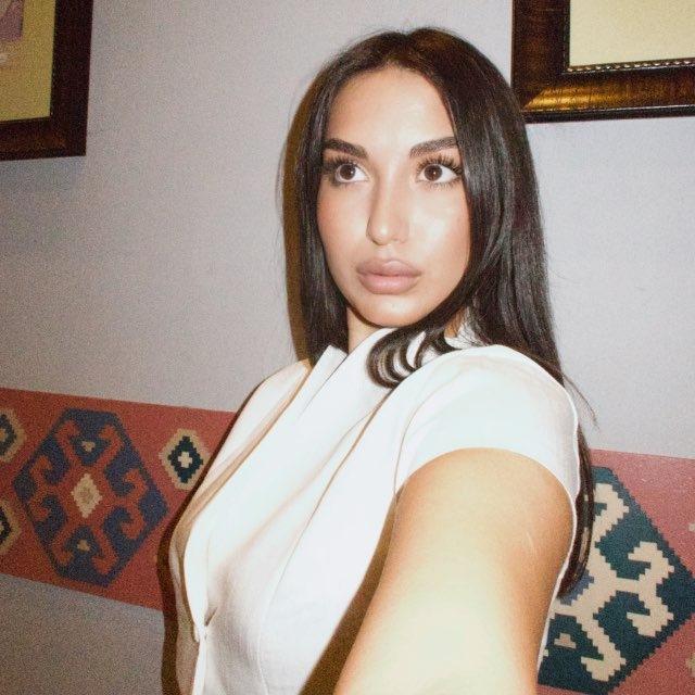AG.