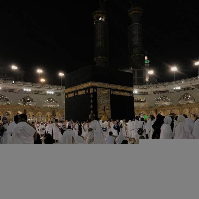 رَاحِلاً أَبْتَغِي طَيّبَ الأثَرِ 🤍🕊