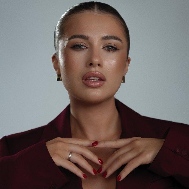 Rina Kravchenko