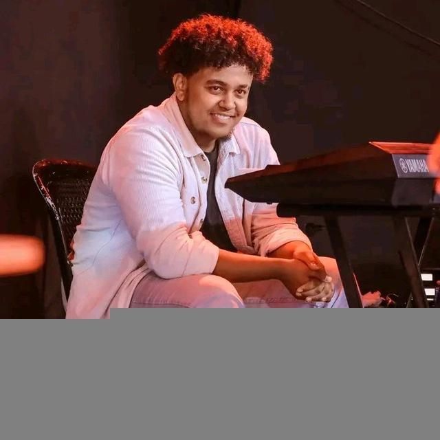 AB_Music 🎹 🎻🥁