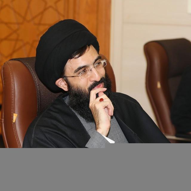 كميل باقر