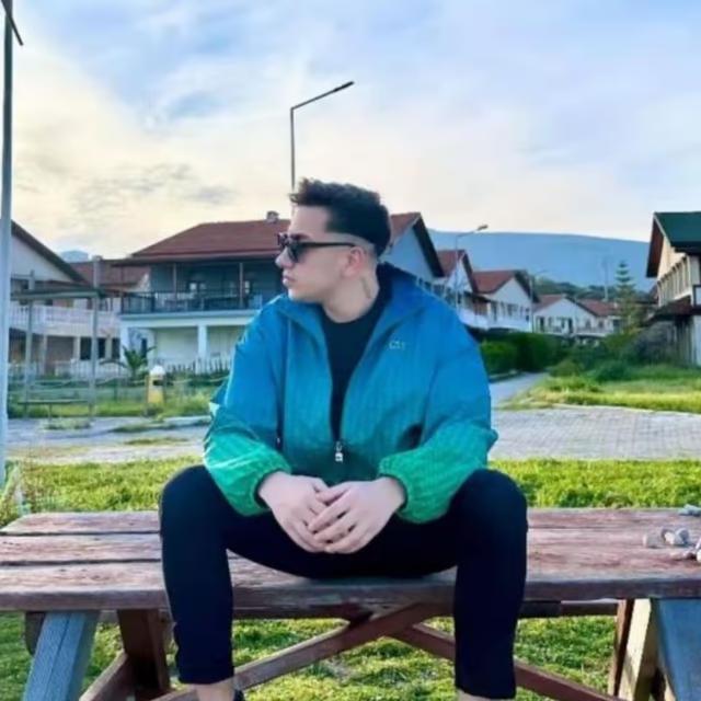 BARIŞ REUS MAGAZİN Mobil Uygulama (İndir) ⬇️