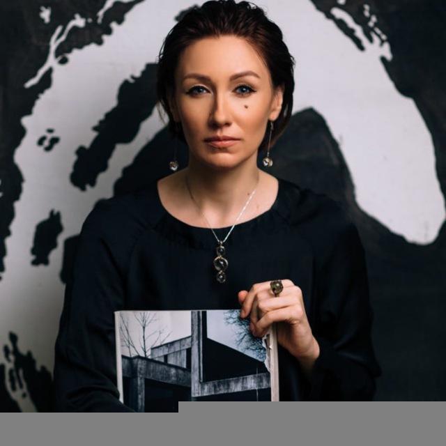 Юлия Воликова | Туда и обратно