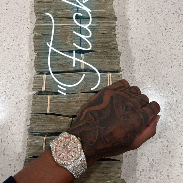 Loyalty family money