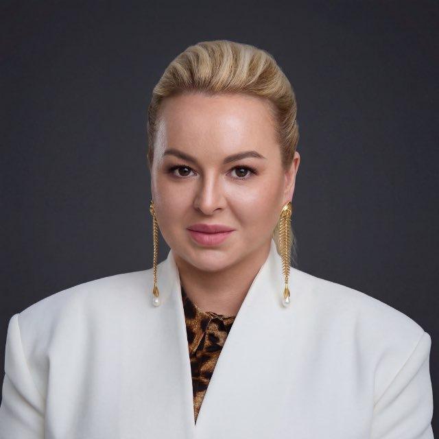 Анна Фомичева