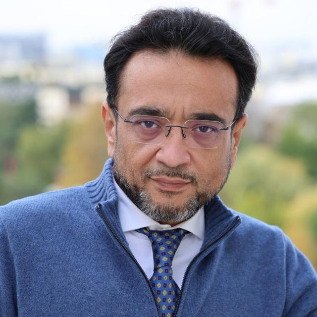 Sayyid Abdulaziz Yusupov | OQ va QORA