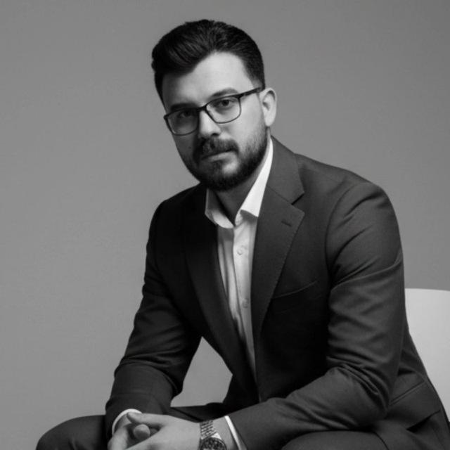 الأستاذ أمجد الحجازي