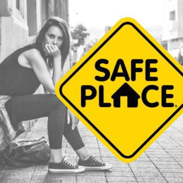 S A F E 🚸 P L A C E