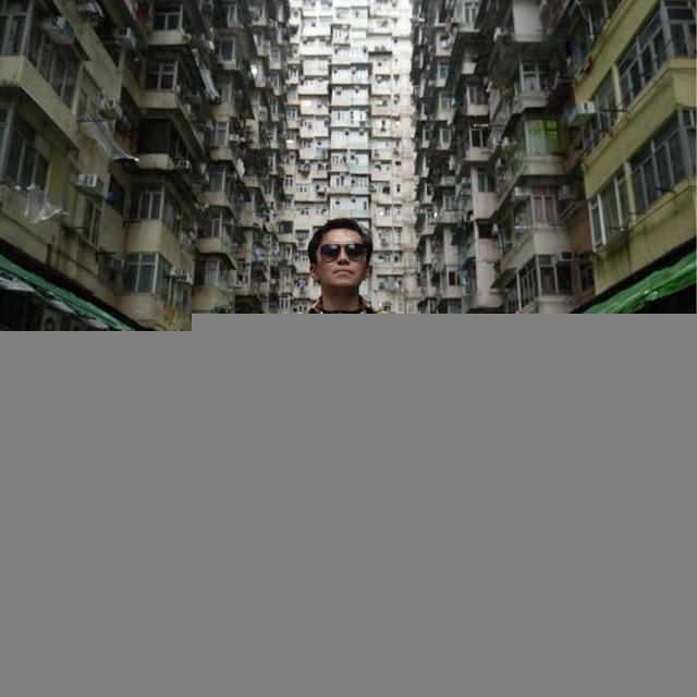 MBLGRPHY8 Ui Zhumisi