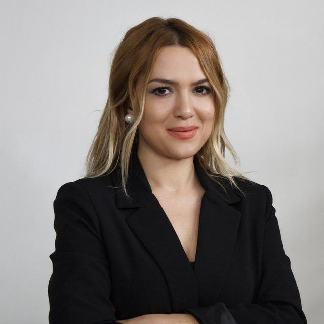 Esra Özkan Karaoğlu Vatandaşlık