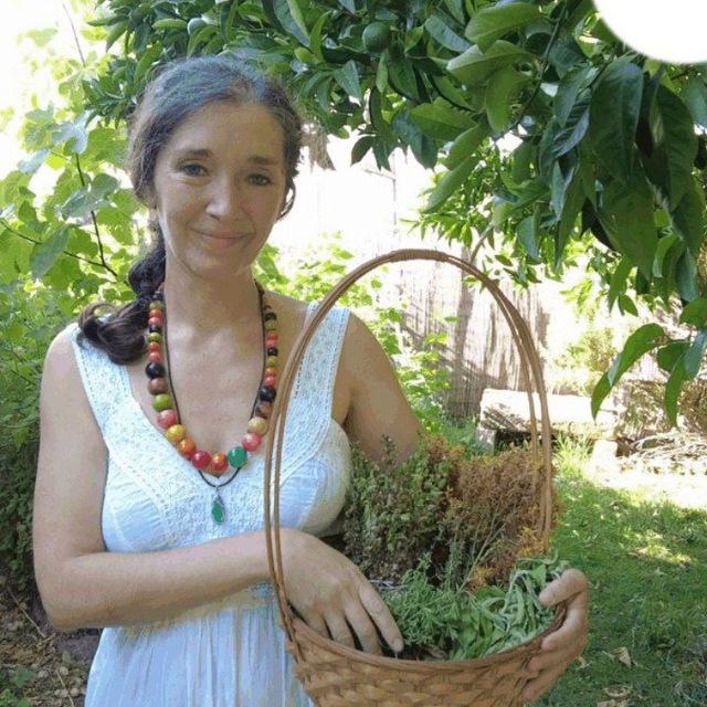 La magia de las plantas. Plantas y remedios naturales. Herbanostra