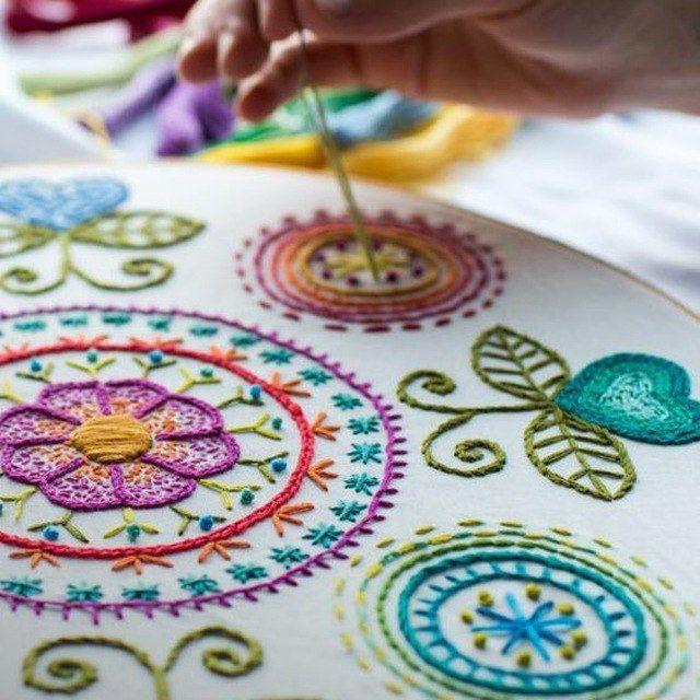 Bordados/Embroidery Free File Design -File Ricami/Bordados Gratis (dst, ext, hus, pes, vip, jef)