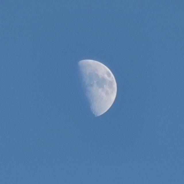 القمر🌒