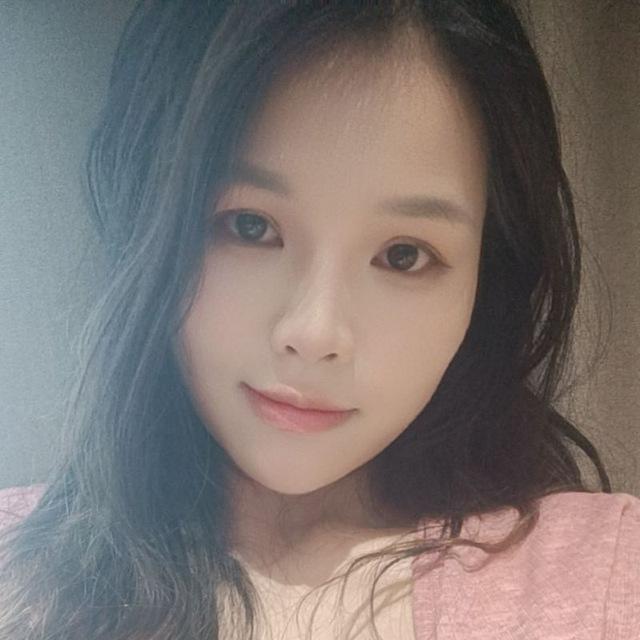 高颜值奶妈微微量大