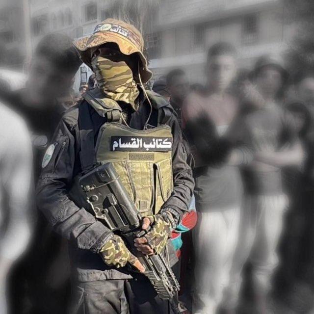 عُشاق الحُرِيّة 𓂆.