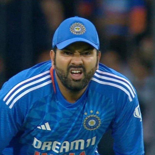 CRICKET DUNIA 🏏