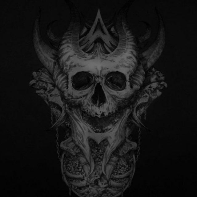 Metall Head ™
