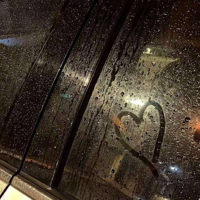 نديّ .