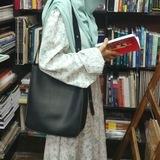 Between Israa's lines.