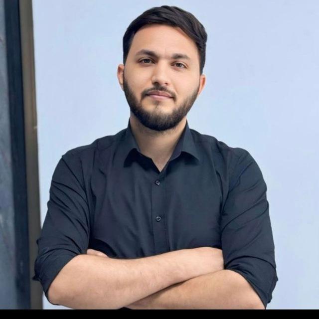 ألاستاذ احمد ثجيل