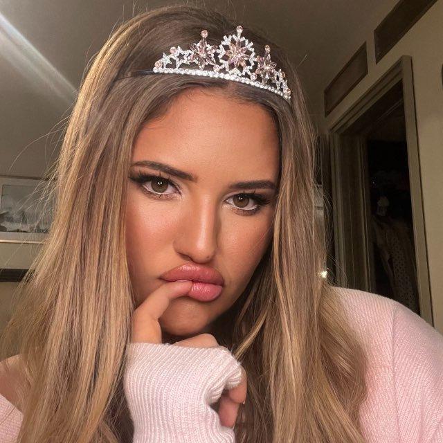 🎀 𝓚𝓜𝓪𝓼𝓱🎀