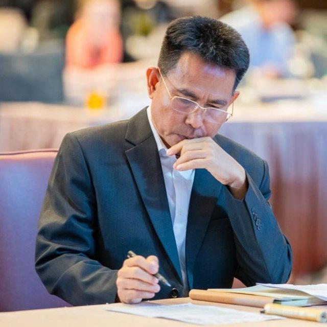 OUK Villa​ អ៊ុក វីឡា 📚