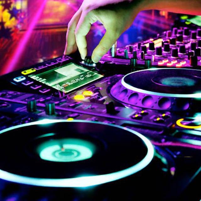 Fandom DJ Mixes and Streams