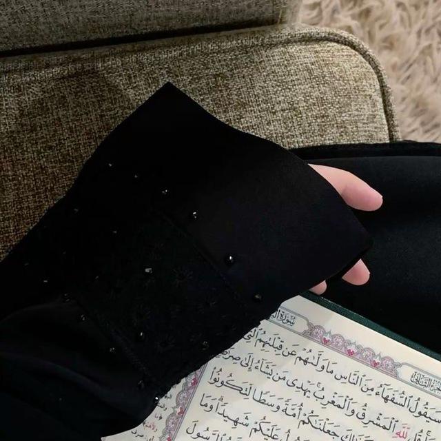 - لعلّها أَجرٌ .