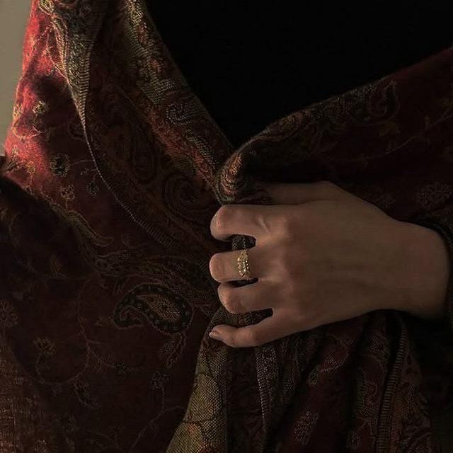 ٱديبـه .