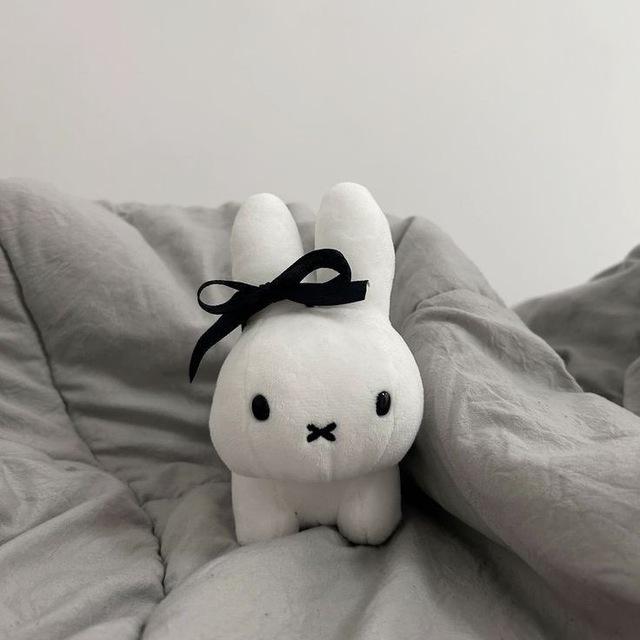erisdiary ⊹ ࣪ ˖