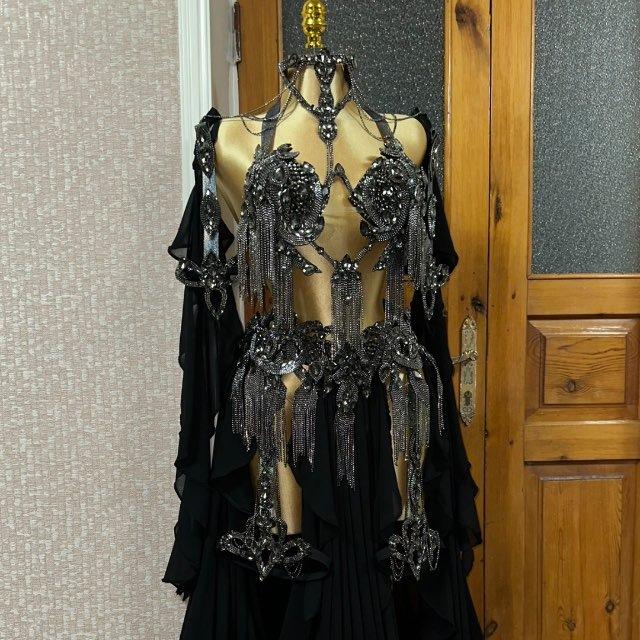Arabic_dress_by_Dilnozz