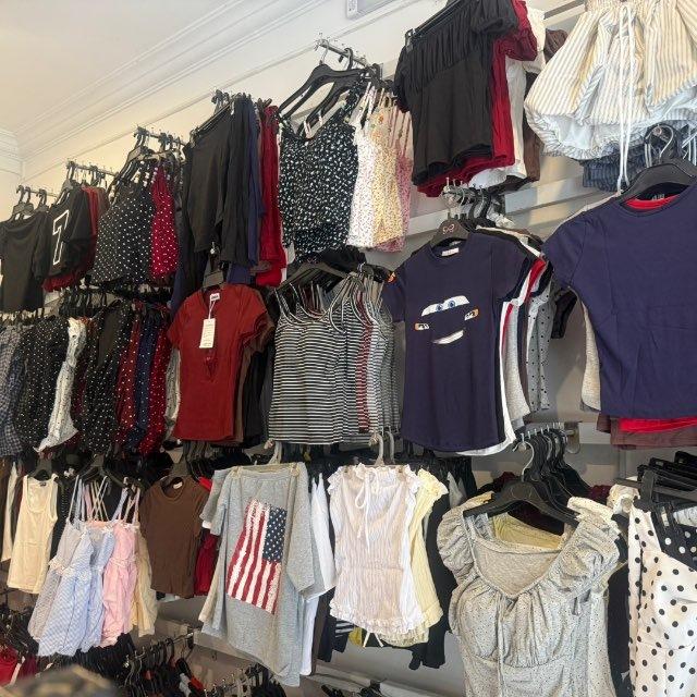 🌷Yaa Nou Store 🛍️🛒បោះដុំ&លក់រាយ👚