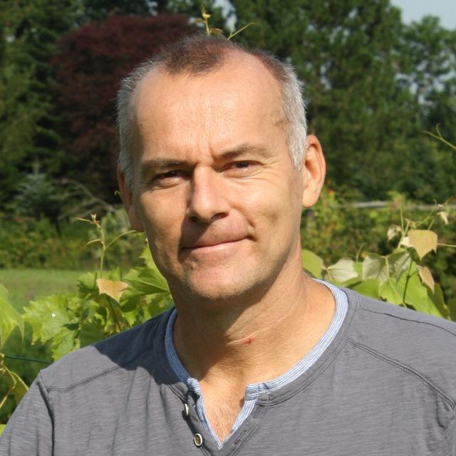 Dr. Michael Nehls