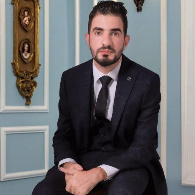 الأستاذ حسين علي داخل